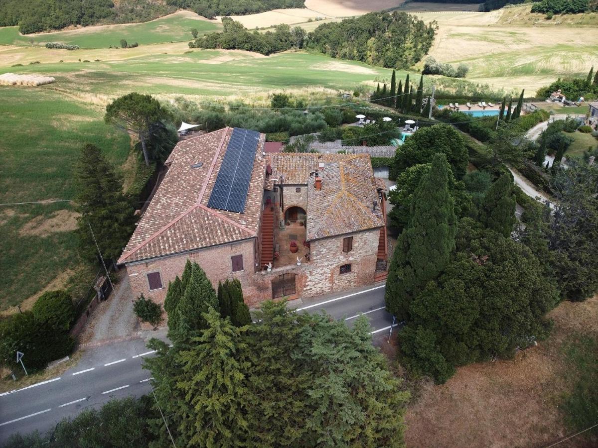 B&B Le Logge Di Sopra Asciano Εξωτερικό φωτογραφία